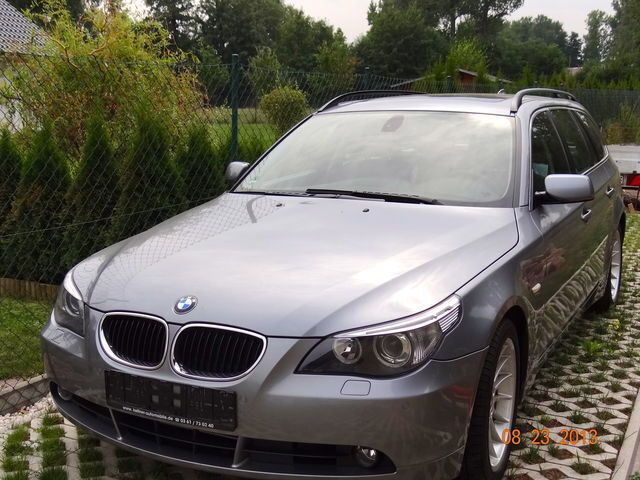 Second-hand BMW 525 261 CP (191 kW) 2004 Gri Break