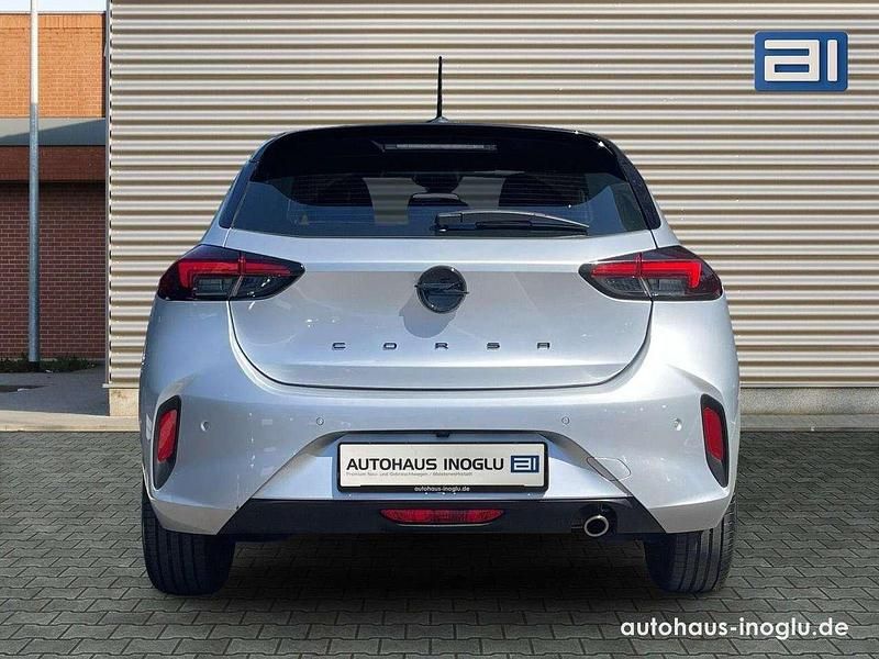 Gebraucht Opel Corsa Sport 101 PS (74 kW) 2024 Grau/typ aussenverkleidung met Kleinwagen