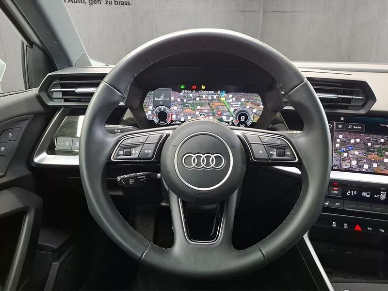 Gebraucht Audi A3 Advanced Plus 116 PS (85 kW) 2024 Metallic