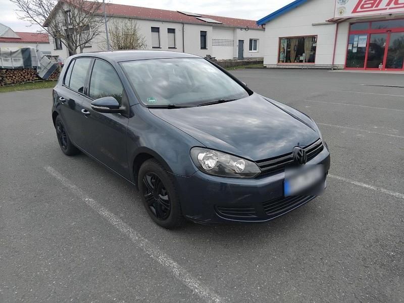 Blau Gebraucht 2009 VW Golf VI Limousine | 4.000 € (Superpreis) - Bild 1/4