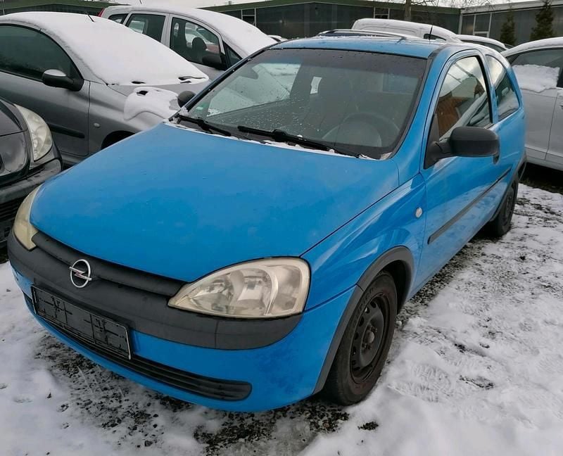 Blau Gebraucht 2001 Opel Corsa Kleinwagen | 590 € (Fairer Preis) - Bild 1/4