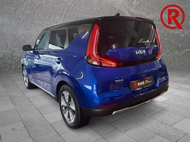 Gebraucht Kia Soul Vision 150 kW (204 PS) 2022 Blau SUV