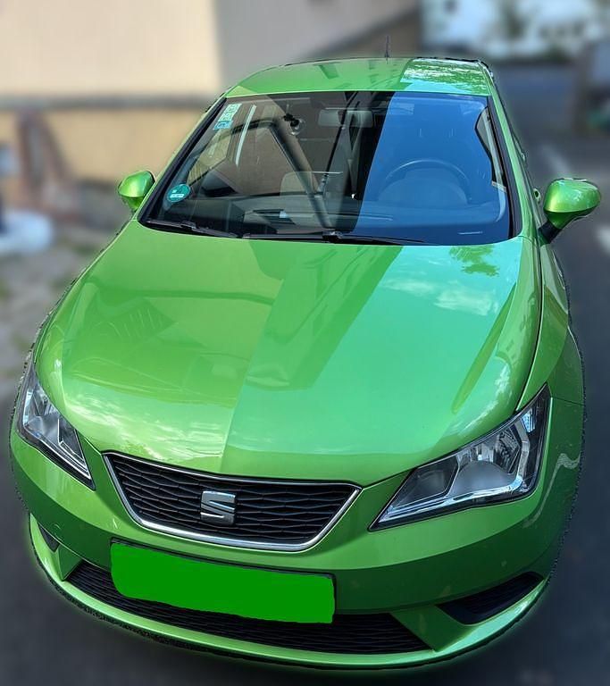 Grün Gebraucht 2014 Seat Ibiza Style Limousine | 6.900 € (Fairer Preis) - Bild 1/4