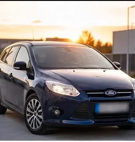 Usata Ford Focus 2013 Blu Station wagon