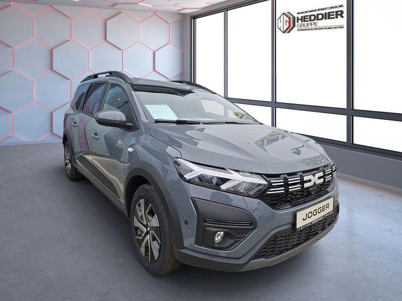 Neu Dacia Jogger Expression 94 PS (69 kW) 2025 Schiefergrau Van / Kleinbus
