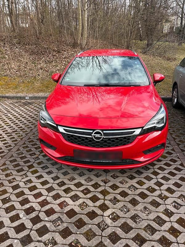 Gebraucht Opel Astra 160 PS (117 kW) 2016 Rot Kombi