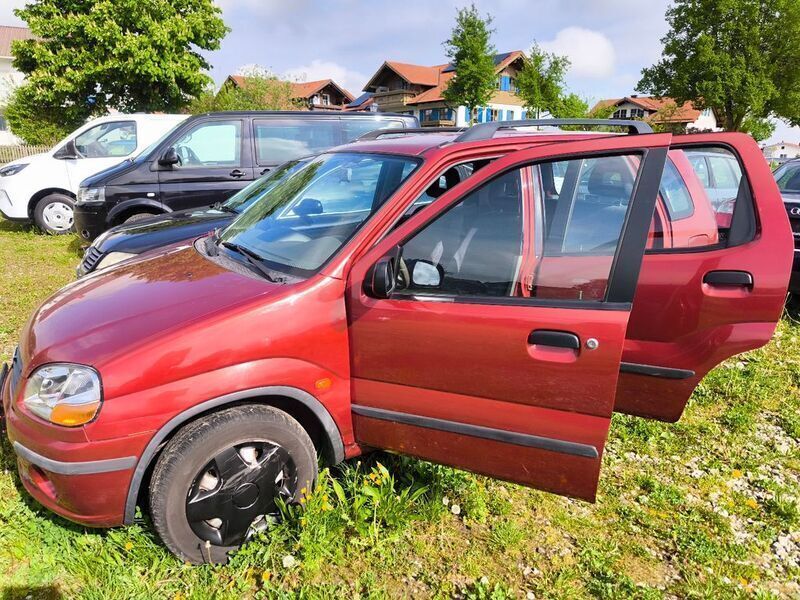 Rot Gebraucht 2001 Suzuki Ignis Kleinwagen | 2.990 € (Guter Preis) - Bild 1/4