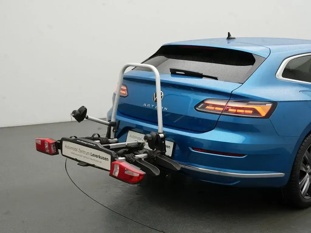 Gebraucht VW Arteon Elegance 150 PS (110 kW) 2021 Blau Kombi