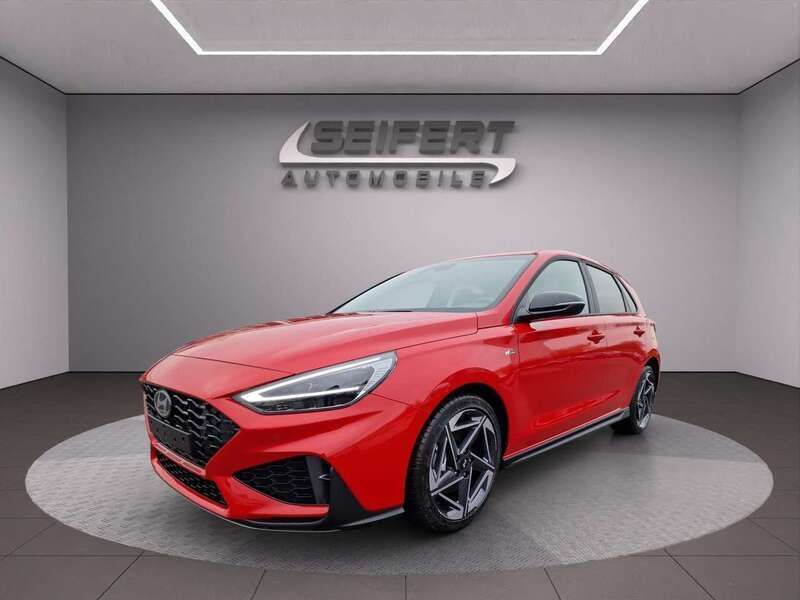 Engine red Neu 2024 Hyundai i30 N Line Limousine | 25.990 € (Guter Preis) - Bild 1/4