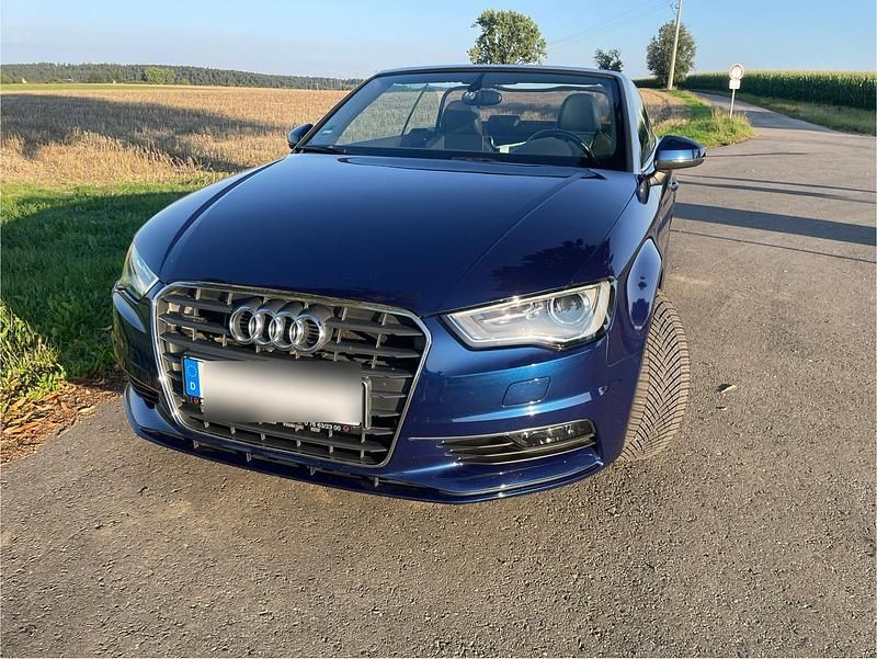 Blau Gebraucht 2014 Audi A3 Cabriolet Cabrio | 13.800 € (Guter Preis) - Bild 1/4
