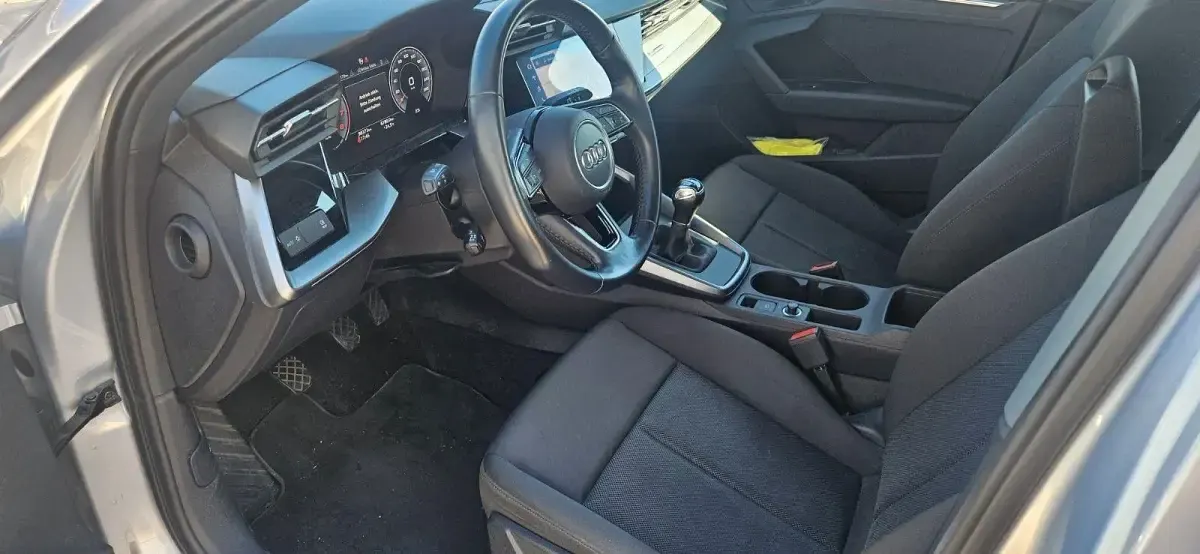 Gebraucht Audi A3 150 PS (110 kW) 2020 Grau Limousine
