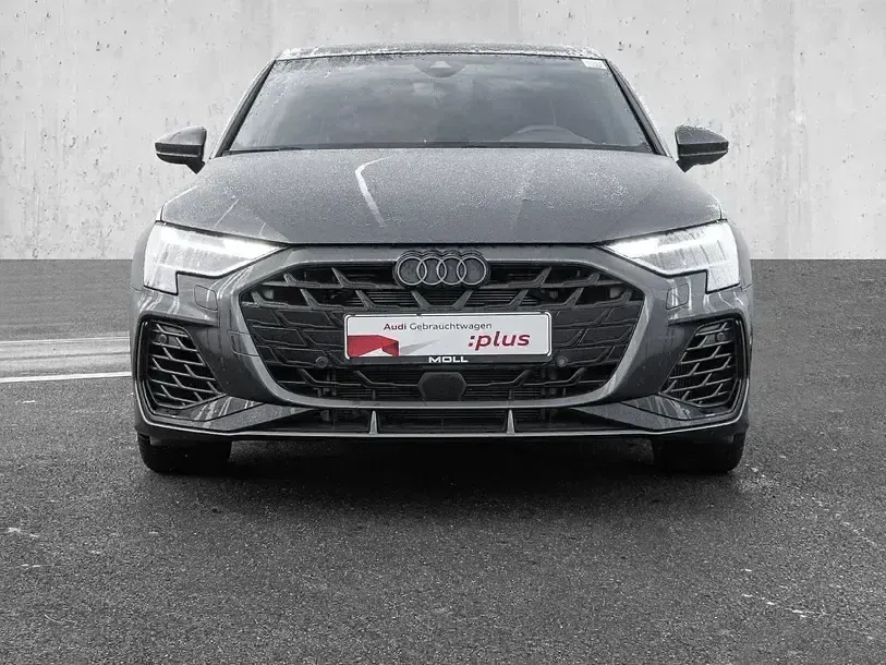 Gebraucht Audi S3 Sport 333 PS (244 kW) 2025 Daytonagrau perleffekt Limousine