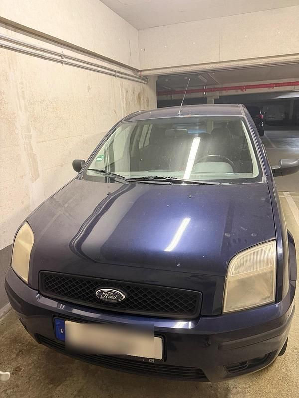 Blau Gebraucht 2002 Ford Fusion Kleinwagen | 1.200 € (Fairer Preis) - Bild 1/4