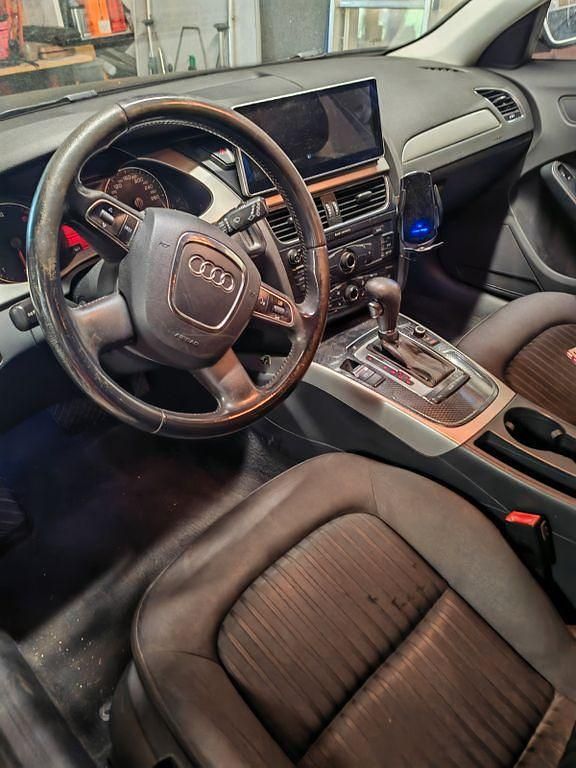 Gebraucht Audi A4 Ambiente 190 PS (139 kW) 2010 Silber Kombi