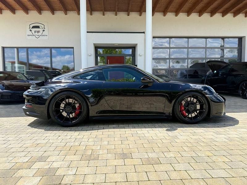 Schwarz Gebraucht 2021 Porsche 992 | 184.880 € (Superpreis) - Bild 1/4