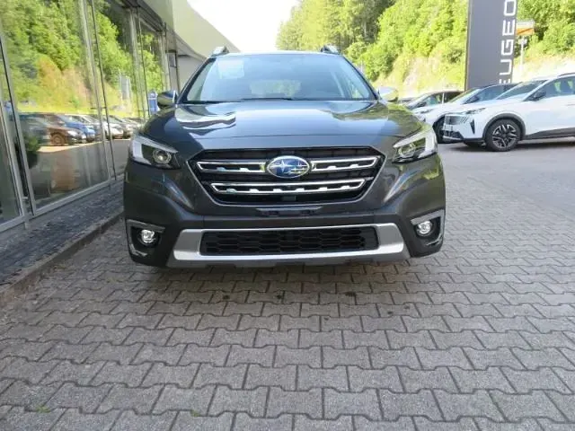 Neu Subaru Outback Platinum 169 PS (124 kW) 2026 Grau Limousine