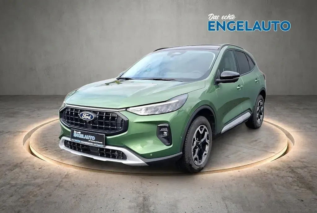Gebraucht Ford Kuga Active X 152 PS (111 kW) 2025 Bursting green SUV