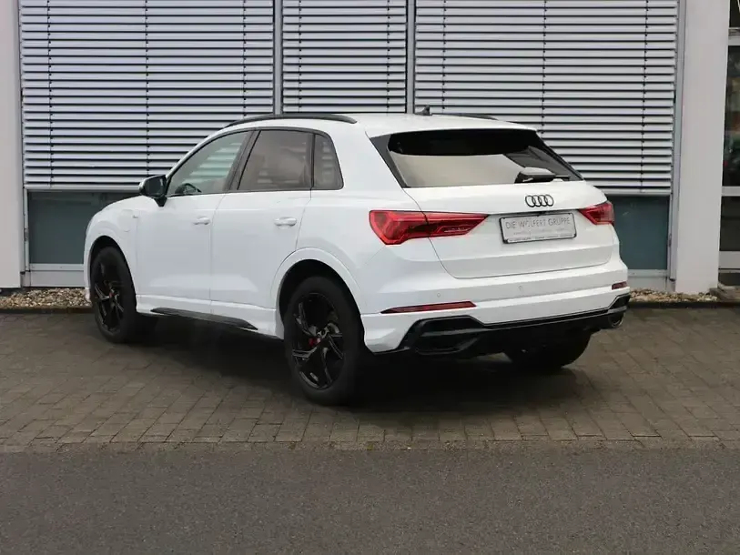Gebraucht Audi Q3 S-Line 245 PS (180 kW) 2021 Ibisweiß SUV