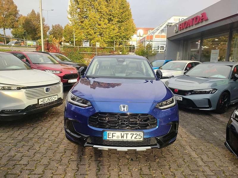 Still night pearl Gebraucht 2024 Honda ZR-V Hybrid SUV | 38.500 € (Teuer) - Bild 1/4