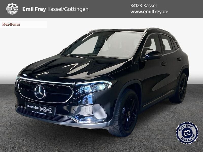 Schwarz nachtschwarz Gebraucht 2022 Mercedes EQA250 Progressive SUV | 29.800 € (Guter Preis) - Bild 1/4