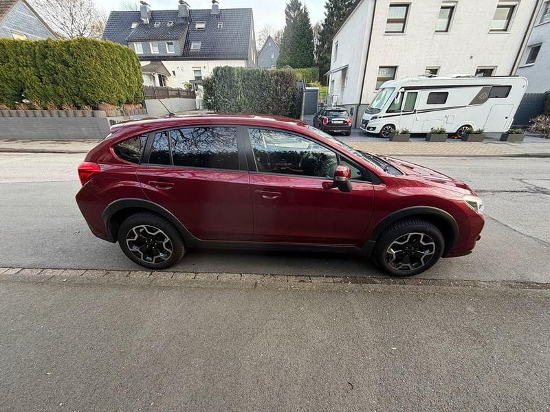 Gebraucht Subaru XV 147 PS (108 kW) 2013 Rot SUV
