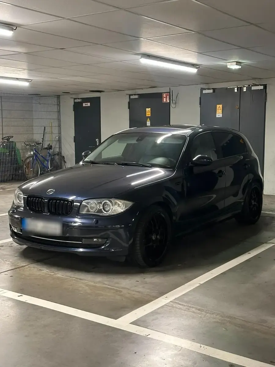 Gebraucht BMW 120 Performance 197 PS (144 kW) 2008 Blau Kleinwagen