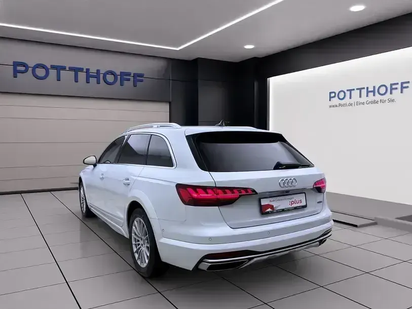 Gebraucht Audi A4 Allroad Ambiente 204 PS (150 kW) 2024 Weiß Kombi