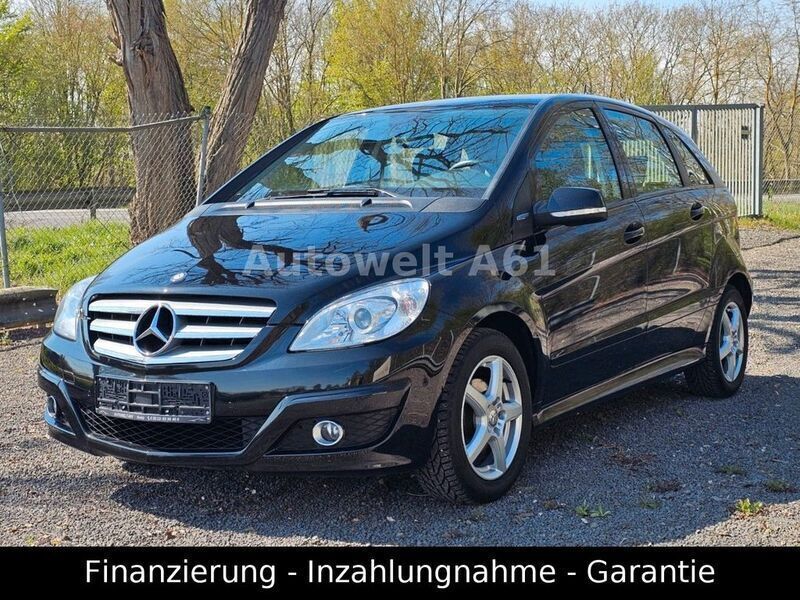 Schwarz Gebraucht 2010 Mercedes B160 Van / Kleinbus | 5.350 € (Fairer Preis) - Bild 1/4