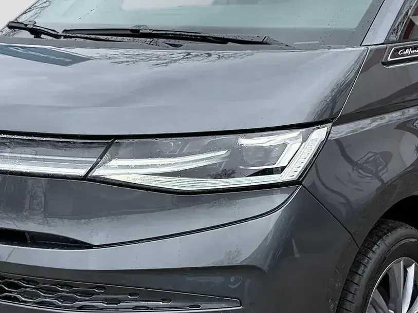 Gebraucht VW California California 150 PS (110 kW) 2025 Grau Van