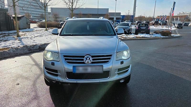 Gebraucht VW Touareg 224 PS (164 kW) 2007 Silber SUV