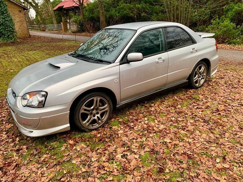 Silber Gebraucht 2003 Subaru Impreza Limousine | 11.100 € (Superpreis) - Bild 1/4