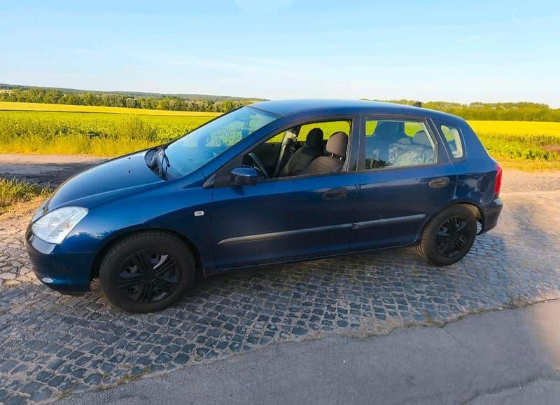 Second-hand Honda Civic 2003 Albastru Berlinǎ