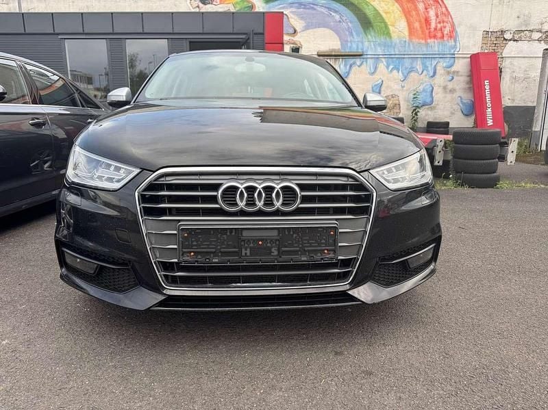 Mythosschwarz Gebraucht 2015 Audi A1 Design Kleinwagen | 6.500 € (Fairer Preis) - Bild 1/4