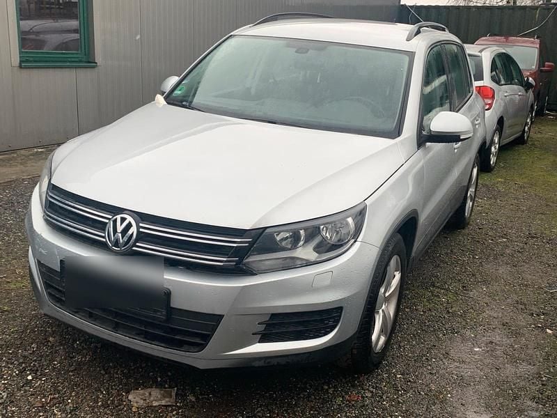 Gebraucht VW Tiguan 110 PS (80 kW) 2014 Silber SUV