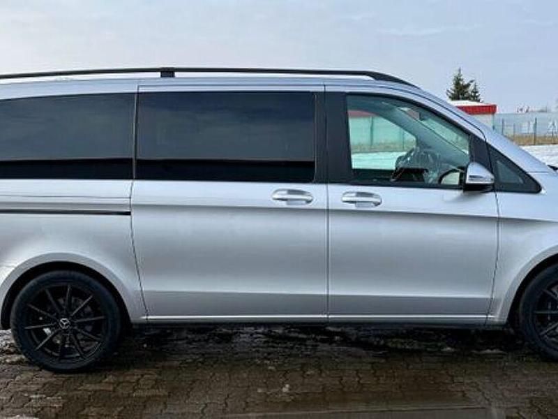 Gebraucht Mercedes V220 Edition 163 PS (119 kW) 2023 Andere Van / Kleinbus