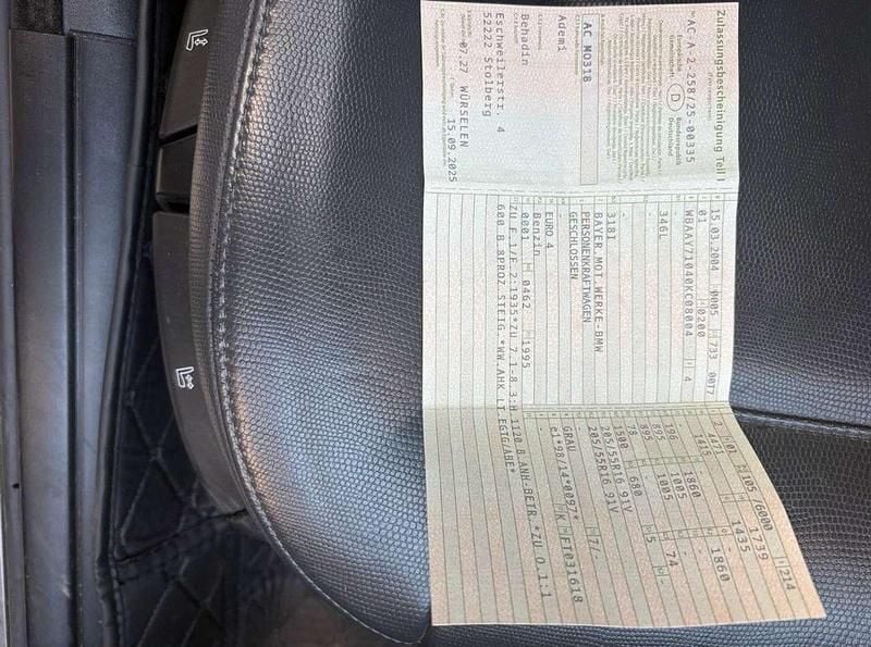 Gebraucht BMW 318 143 PS (105 kW) 2004 Grau Limousine