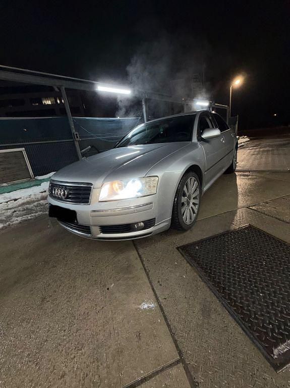 Gebraucht Audi A8 Ambiente 334 PS (245 kW) 2003 Silber Limousine