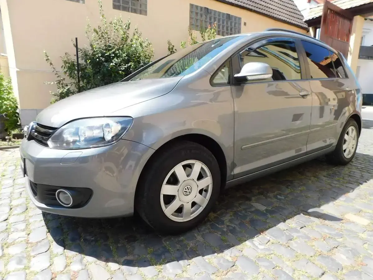 Gebraucht VW Golf VII Trendline 105 PS (77 kW) 2013 Grau Limousine