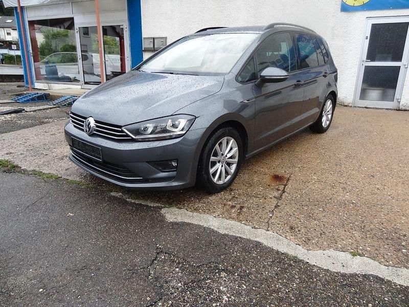 Grau Gebraucht 2015 VW Golf VII LOUNGE Limousine | 7.500 € (Fairer Preis) - Bild 1/4