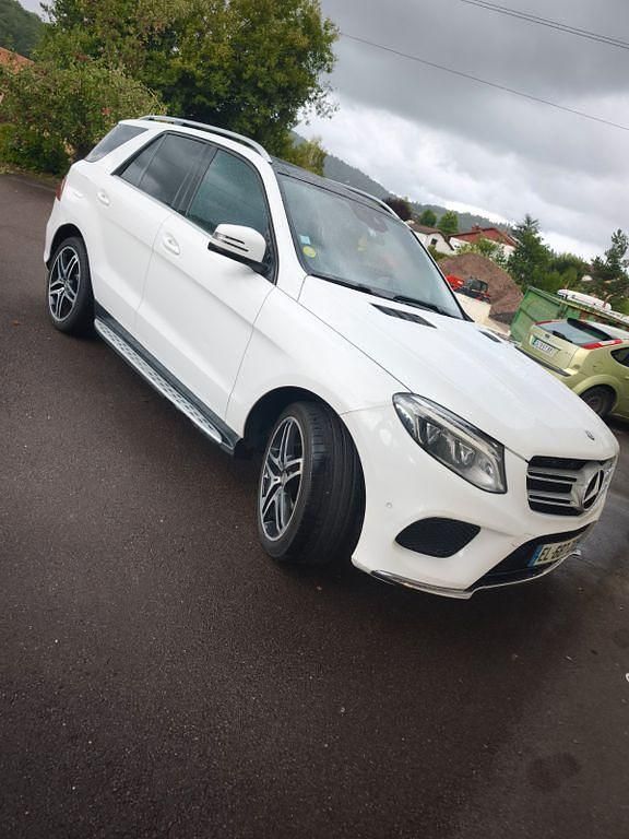 Weiß Gebraucht 2017 Mercedes GLE350 SUV | 25.000 € (Superpreis) - Bild 1/4