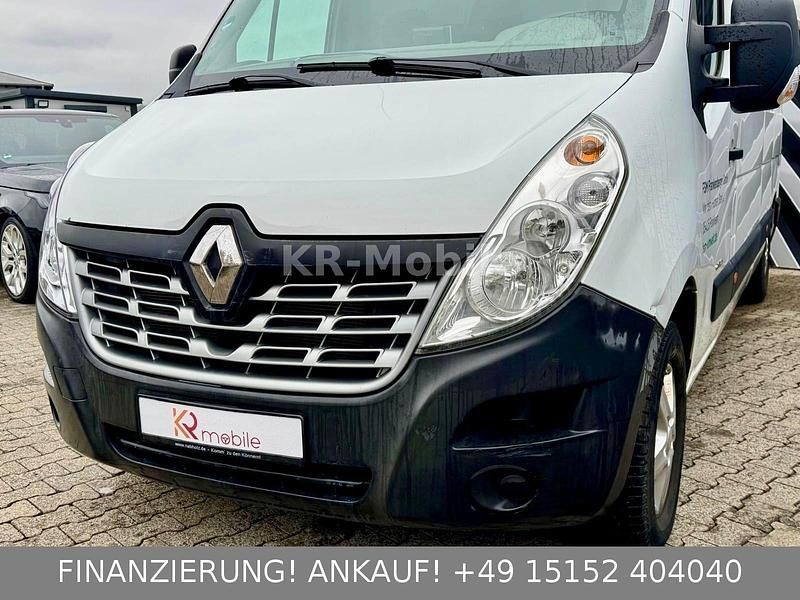 Second-hand Renault Master 125 CP (91 kW) 2014 Alb Van