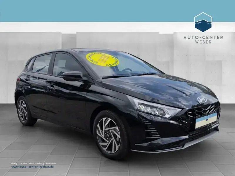 Schwarz Neu 2025 Hyundai i20 Trend Kleinwagen | 21.490 € (Fairer Preis) - Bild 1/1