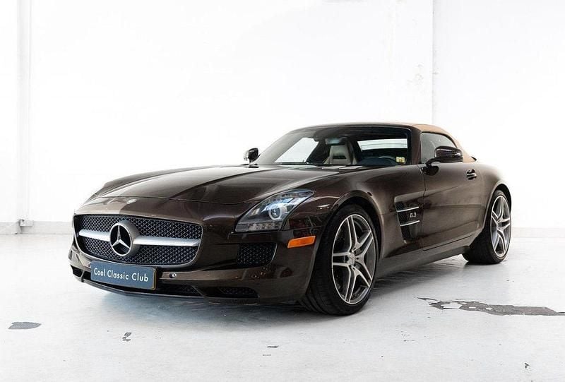 Braun Gebraucht 2012 Mercedes SLS AMG AMG Cabrio | 192.621 € - Bild 1/4