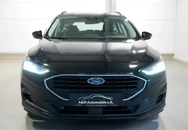 Gebraucht Ford Focus 120 PS (88 kW) 2023 Schwarz Kombi