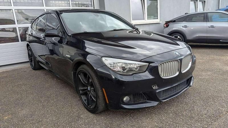 Carbonschwarz metallic Gebraucht 2013 BMW 550 M Sport Limousine | 11.449 € - Bild 1/4