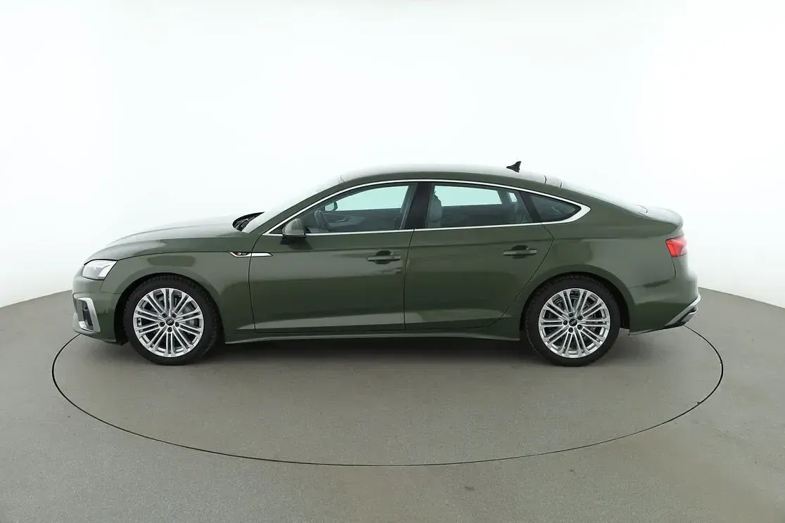 Gebraucht Audi A5 Sportback S-Line 204 PS (150 kW) 2022 Grün Kleinwagen