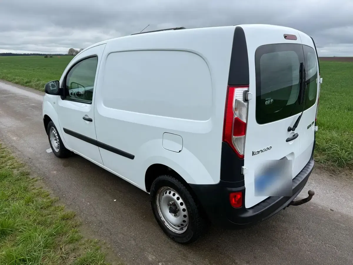 Gebraucht Renault Kangoo Experience 90 PS (66 kW) 2018 Weiß Van / Kleinbus