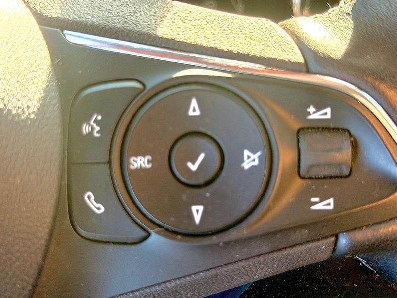 Gebraucht Opel Crossland Edition 131 PS (96 kW) 2019 Orange SUV