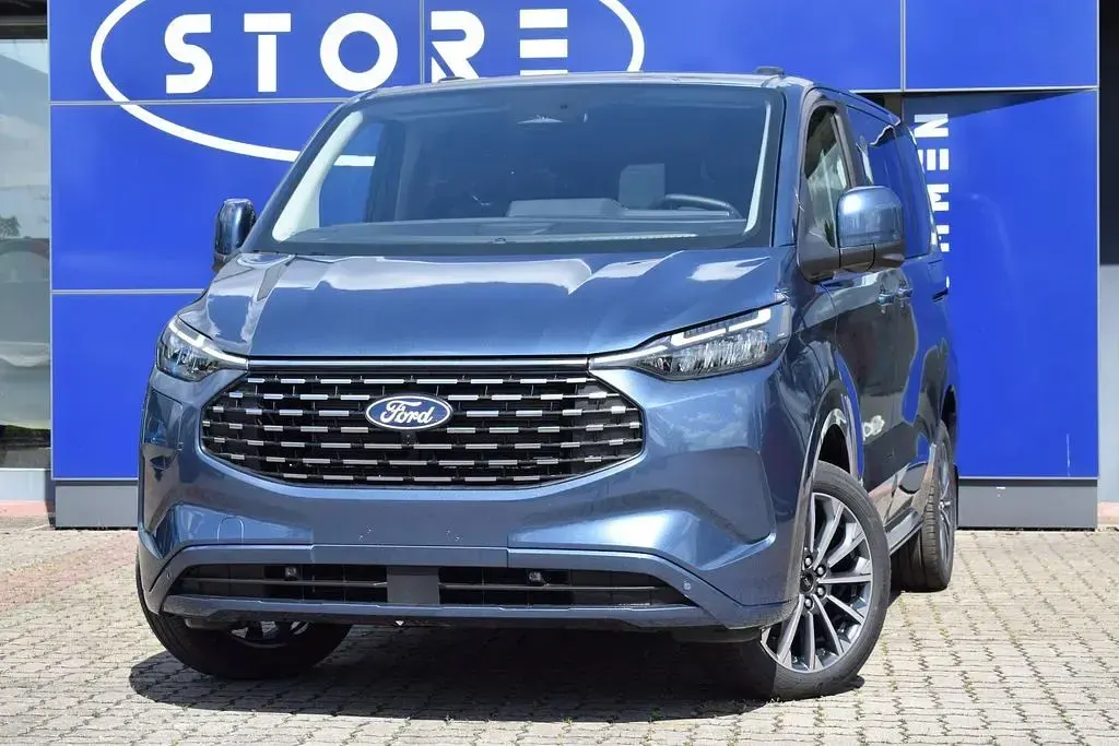 Neu Ford Tourneo Titanium X 232 PS (170 kW) 2026 Digital aqua blue Van / Kleinbus