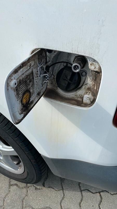 Gebraucht VW Caddy 109 PS (80 kW) 2008 Weiß Van / Kleinbus